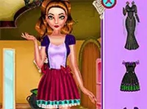 Princesses Halloween Getup Dress Up Game